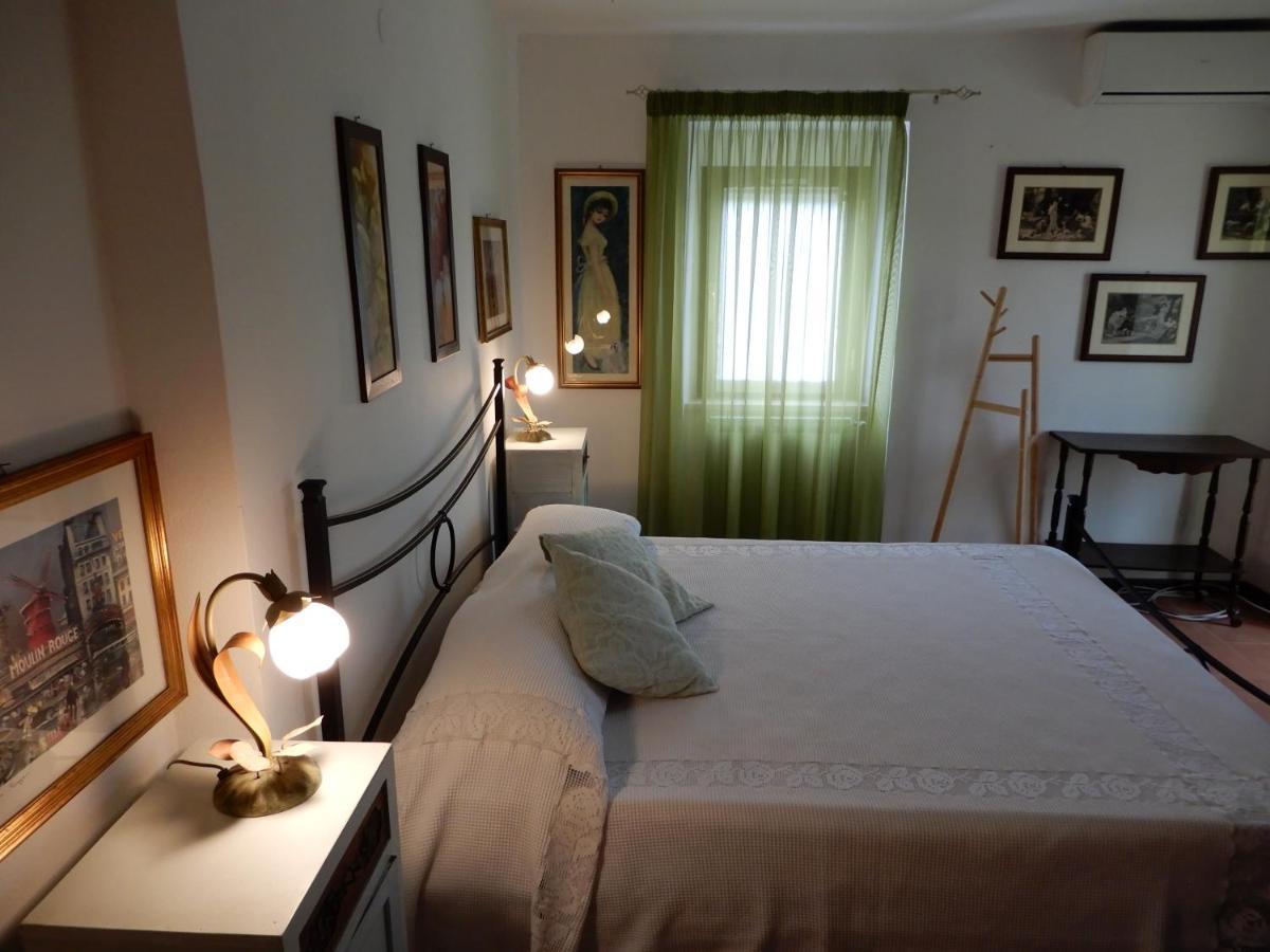 Il Gelsomino Bed & Breakfast Frasso Sabino ภายนอก รูปภาพ