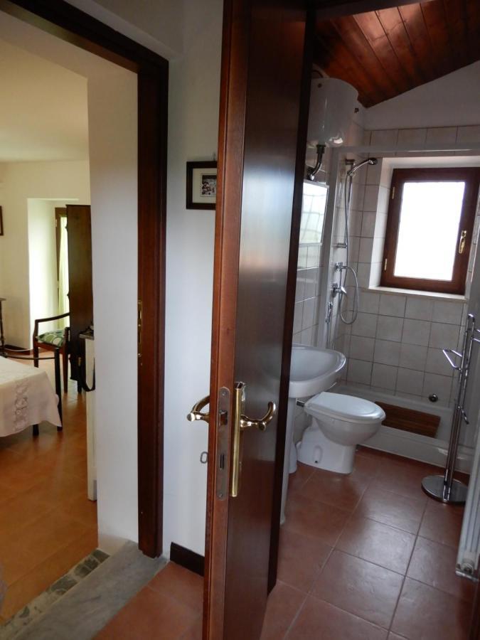 Il Gelsomino Bed & Breakfast Frasso Sabino ภายนอก รูปภาพ